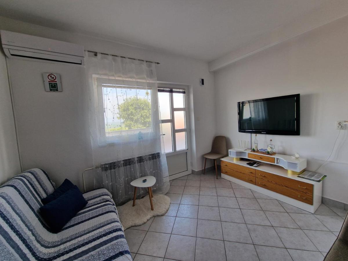 Apartment Sostaric Vrh  Bagian luar foto