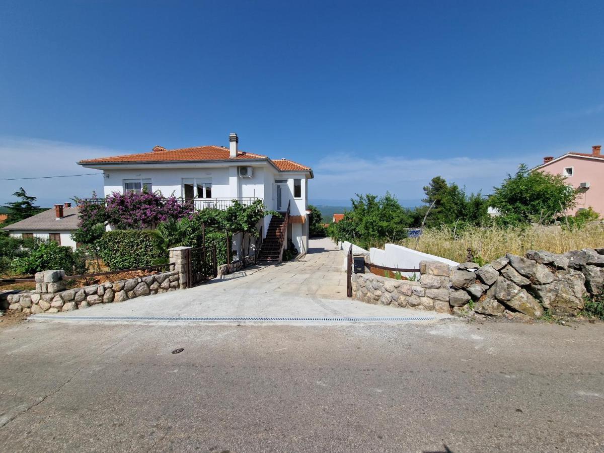 Apartment Sostaric Vrh  Bagian luar foto
